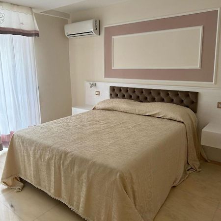 Bernini House Naples 호텔 외부 사진
