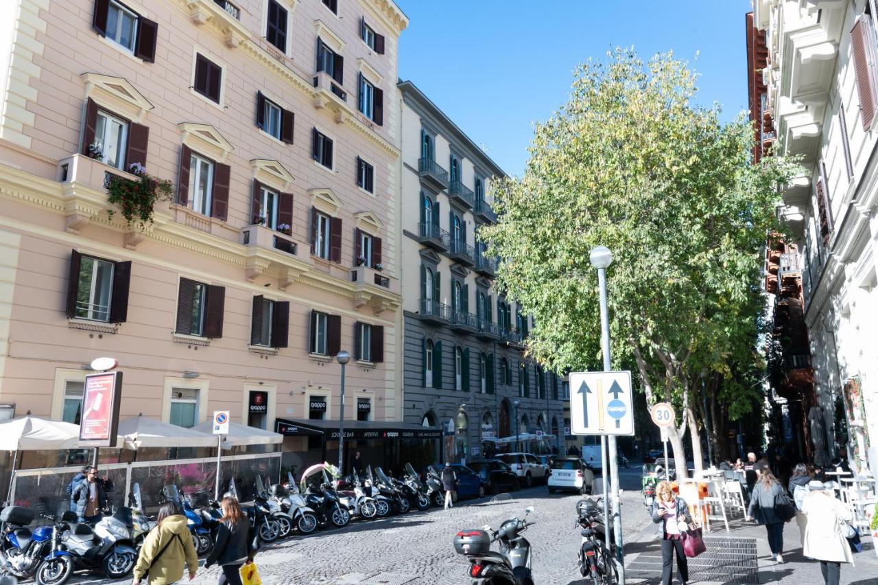 Bernini House Naples 호텔 외부 사진