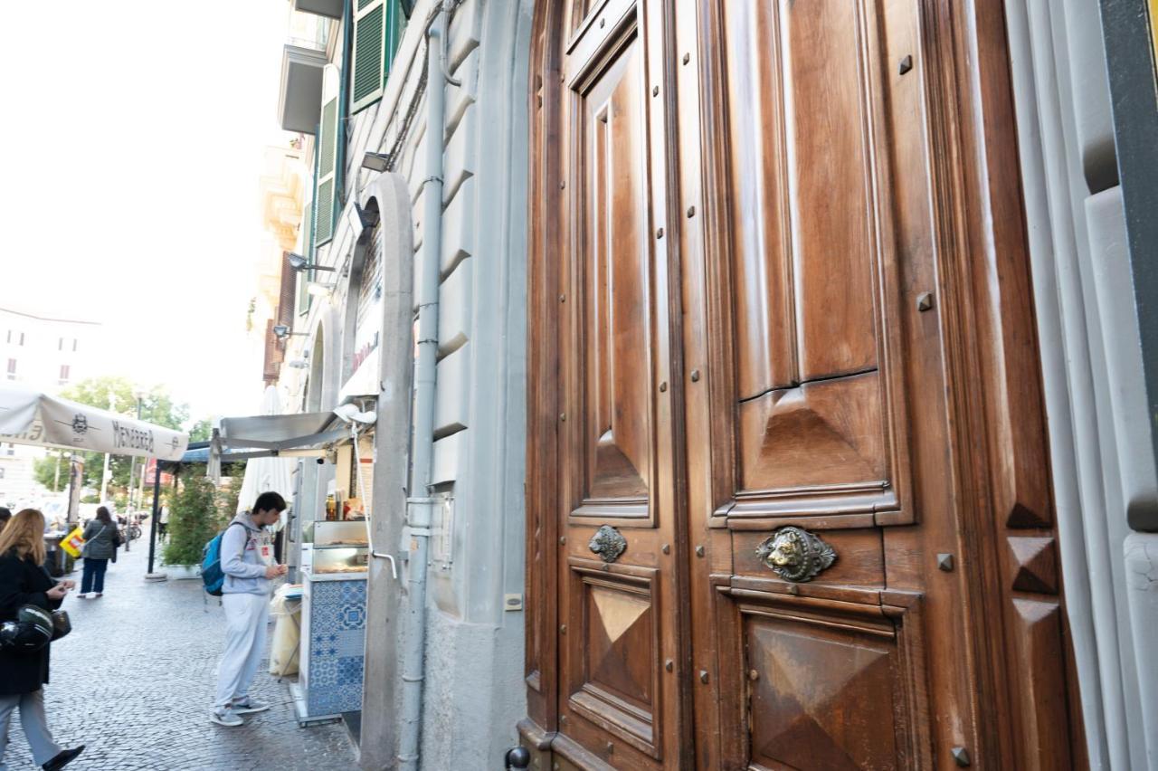 Bernini House Naples 호텔 외부 사진